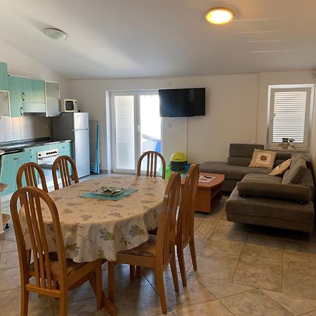 Apartmani Auer Pjescana Uvala Luaran gambar